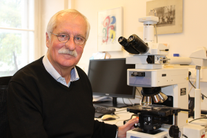 Portrait Univ. Prof. Dr. Hans Lassmann, Foto: Kerstin Huber-Eibl