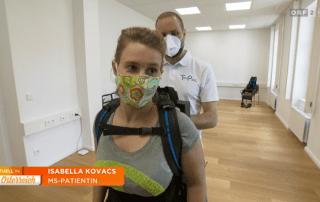 ORF 2, Aktuell in Österreich vom 30. Mai 2020: Die 32-jährige Wienerin Isabella Kovacs ist seit 13 Jahren von Multipler Sklerose betroffen. Seit einem Jahr trainiert sie mit einem Exoskelett. Credit: ORF